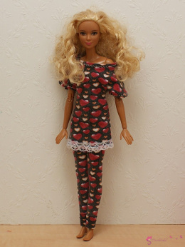 Pidżama w serduszka dla lalki barbie