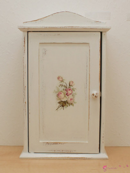 Drewniana szafa dla lalek "Bukiet róż III"