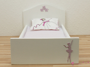 Pojedyncze łóżko dla lalki "Baletnica II"