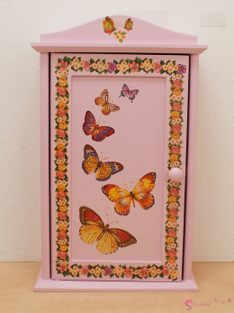 Drewniana szafa dla lalek "Kolorowe motyle"