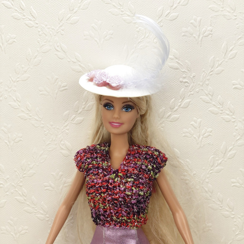 Liliowy Styl – Zestaw Ubranek dla Lalki Barbie (4 elementy) Liliowy Styl – Zestaw Ubranek dla Lalki Barbie (4 elementy)