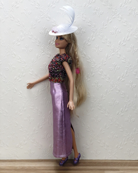 Liliowy Styl – Zestaw Ubranek dla Lalki Barbie (4 elementy) Liliowy Styl – Zestaw Ubranek dla Lalki Barbie (4 elementy)
