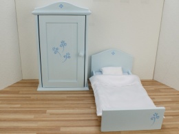 Tulipan - umebluj kolorowy pokój w domku dla lalek