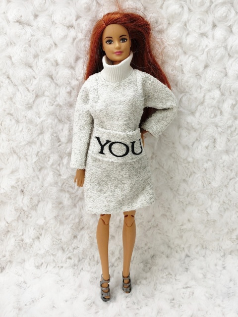 Zestaw „Srebrna Przytulność” – ubranka dla lalki Barbie (2 elementy)