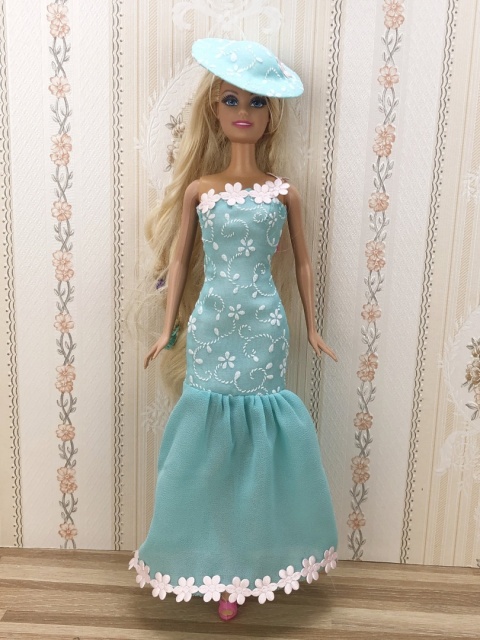 Błękitny Zestaw dla Lalki Barbie (4 elementy)