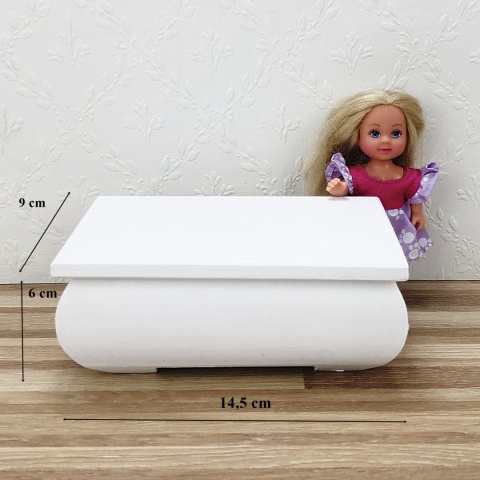 Drewniany kuferek-stoliczek, otwierany - wymiary