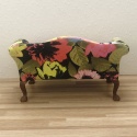 Miniaturowa sofa do domku dla lalek w skali 1:6, kolorowa tkanina w kwiaty z poduszką