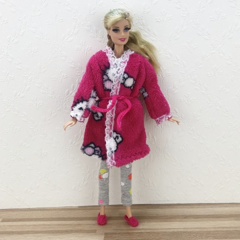 Piżamowy Zestaw dla lalki barbie - piżama, szlafrok i kapcie (4 części)