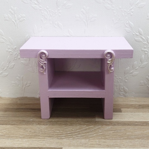 Zaczarowany Pokój Księżniczki - wybierz łóżeczko do sypialni ze złotym ornamentem