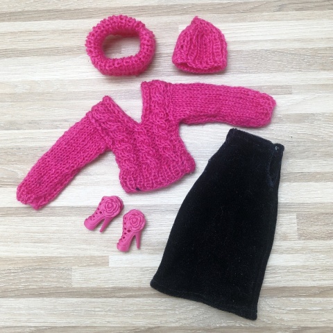 Zestaw zimowy dla lalki Barbie (5 elementów)