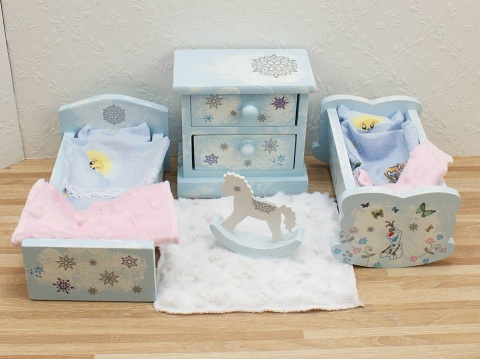 Zimowa Kraina - szafy, komódki, fotele - Zima i Przedwiośnie