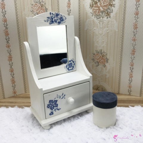 Toaletka z lusterkiem NIEBIESKIE KWIATY - 1:6