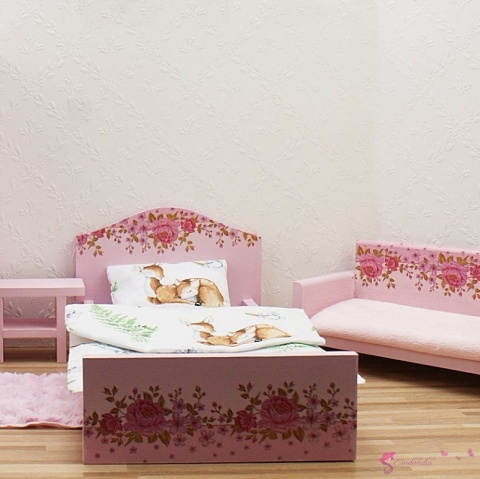 Sofa dla lalek 1:6 - RÓŻOWE PIWONIE