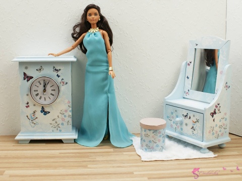 Stołeczek do toaletki MAGICZNE PRZEDWIOŚNIE – 1:6
